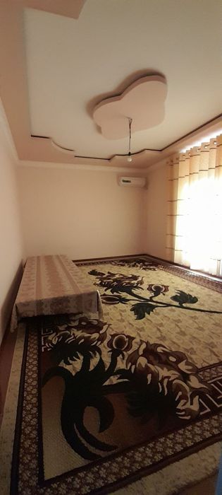 Uy sotiladi hamma sharoit bor