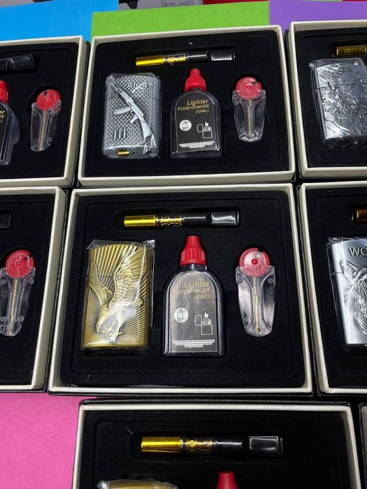 Зажигалка набор разные