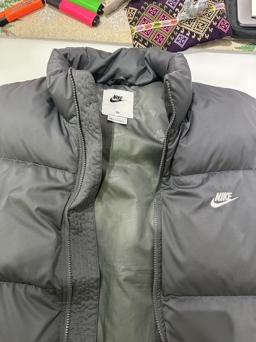 Елек Nike Club L