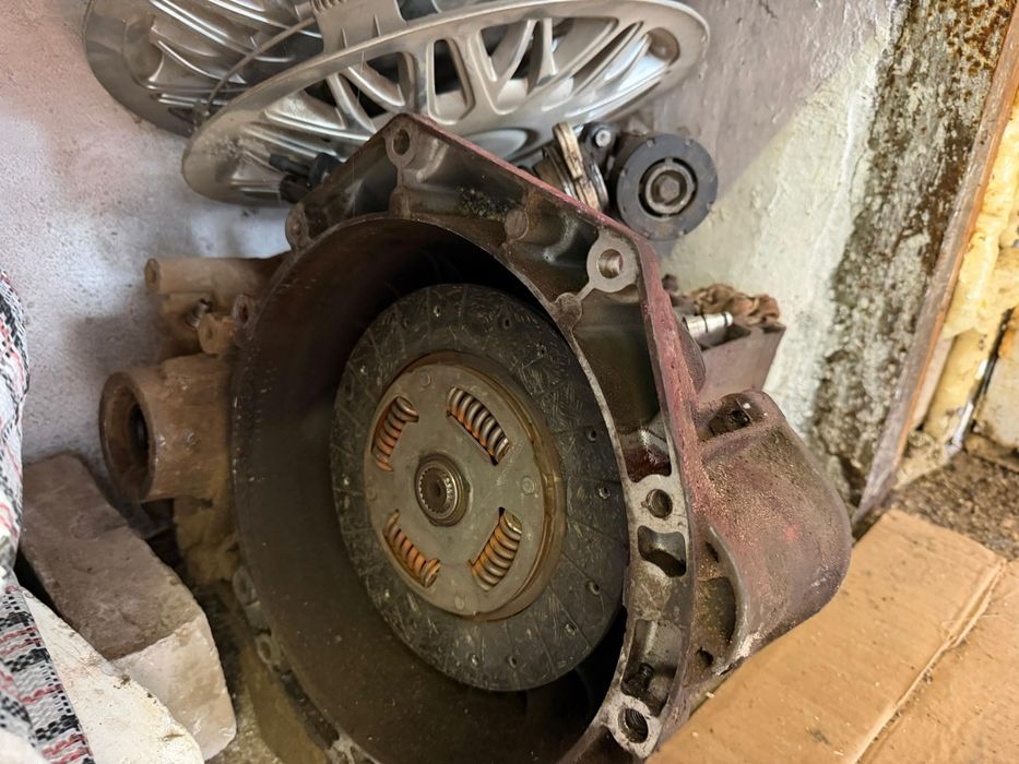 Продам МКПП от форд Галакси об.2.0