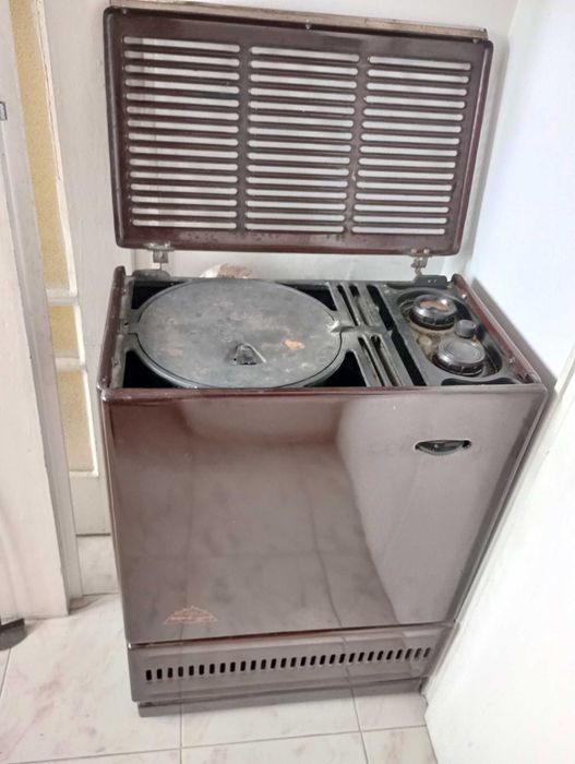 Продавам  нафтови  печки - Юг СУПЕР   и  КОМЕТА