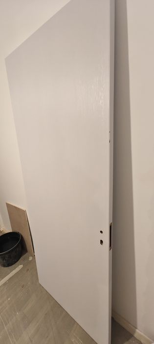 5 usi de interior apartament