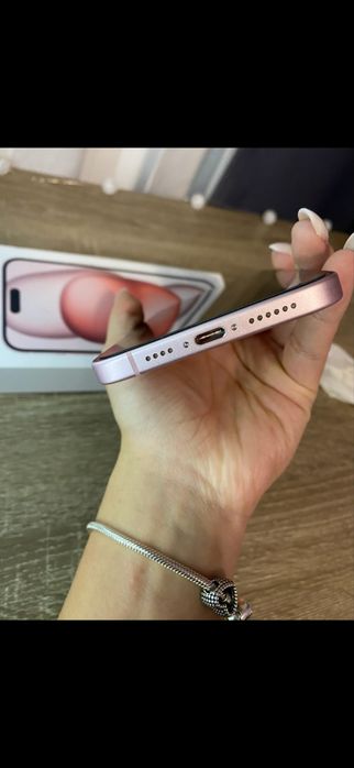 Iphone 15 plus roz