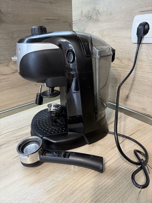 Кафемашина Делонги ( Delonghi)