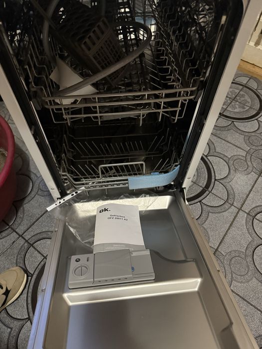 Vand masina spalat vase noua