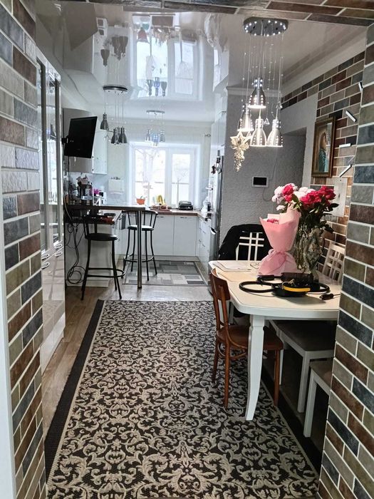 дом  на Сандригайло