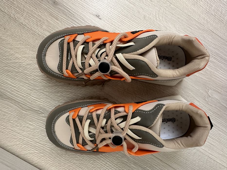 Кроссовки детские