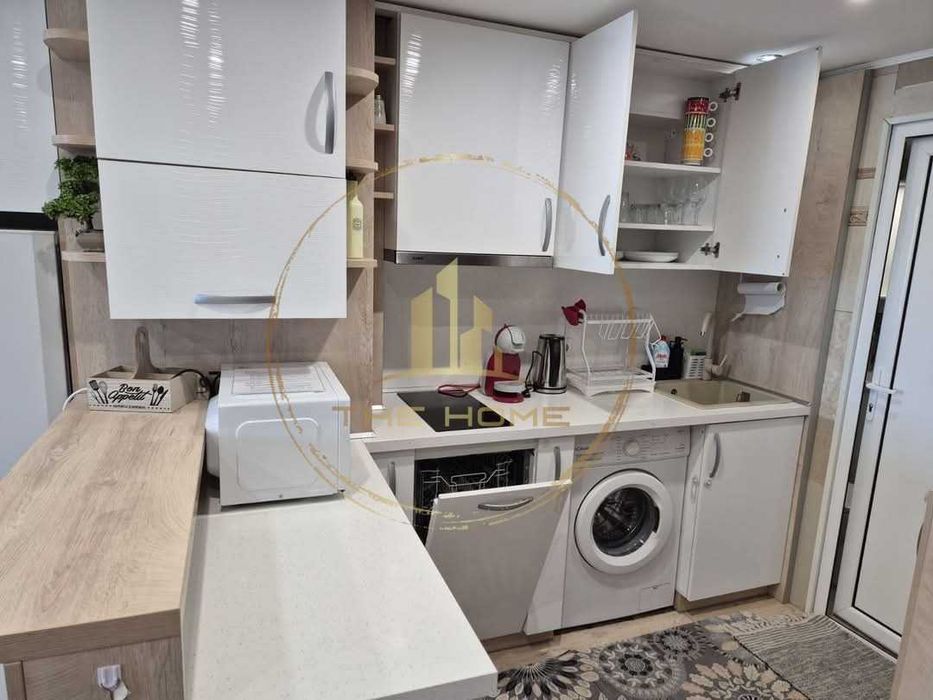 Дава се под наем Двустаен апартамент в Варна, Базар Левски - 60 кв.м за 475 € - Снимка #1