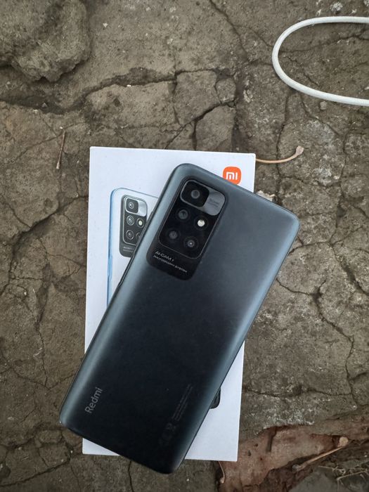 Продам редми10 в идеальном состоянии