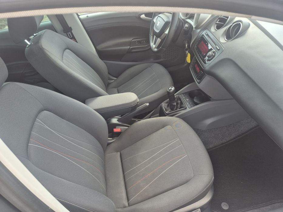Seat Ibiza 1.2 benzina(fara turbo)