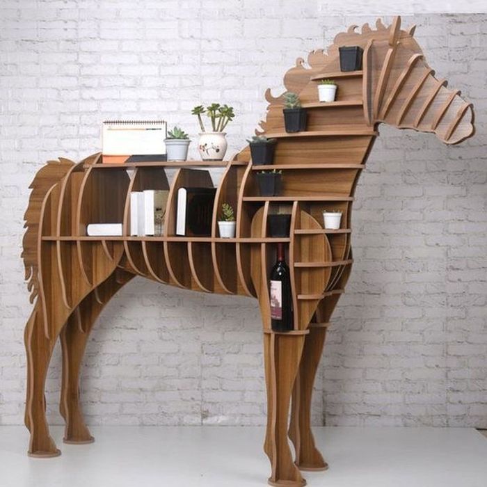 Креативная полка