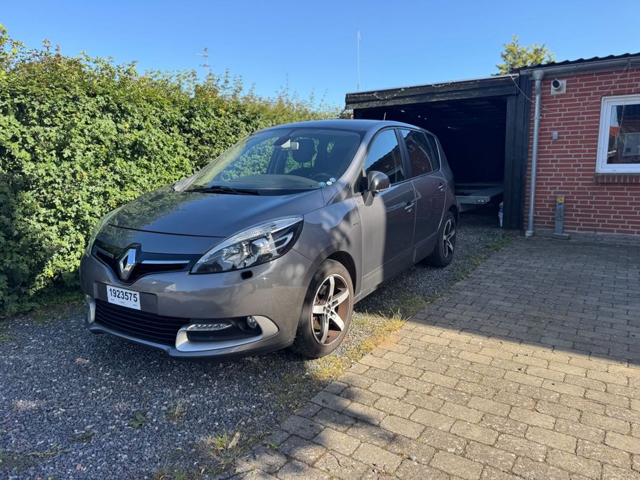 RENAULT Scenic 2016