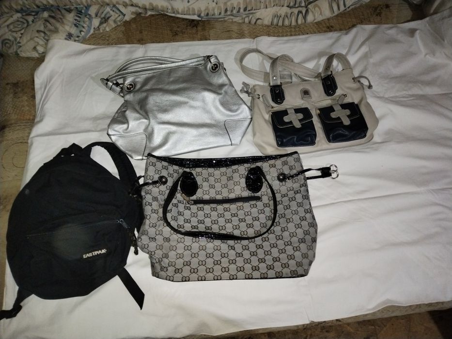 Poșete la 40 bucata