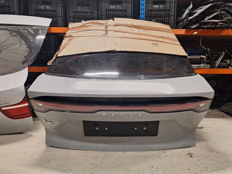 Врата багажник - заден капак Mazda 6E Hatchback / Мазда 6Е хечбек 2025