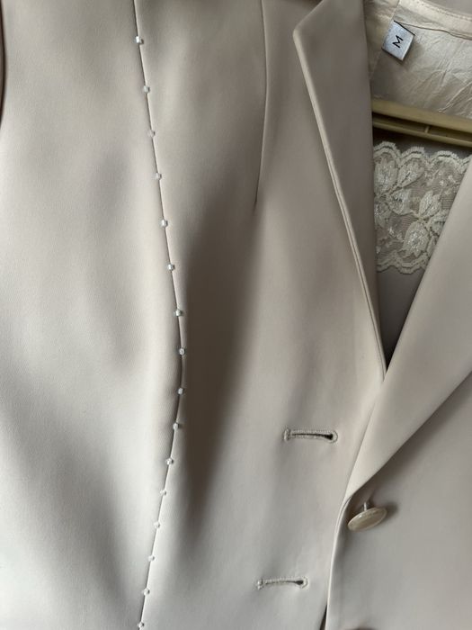 Костюм   женский