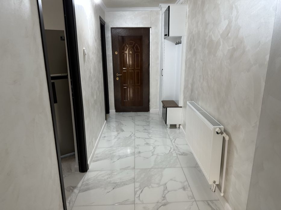 Inchiriez apartament zona buzaului