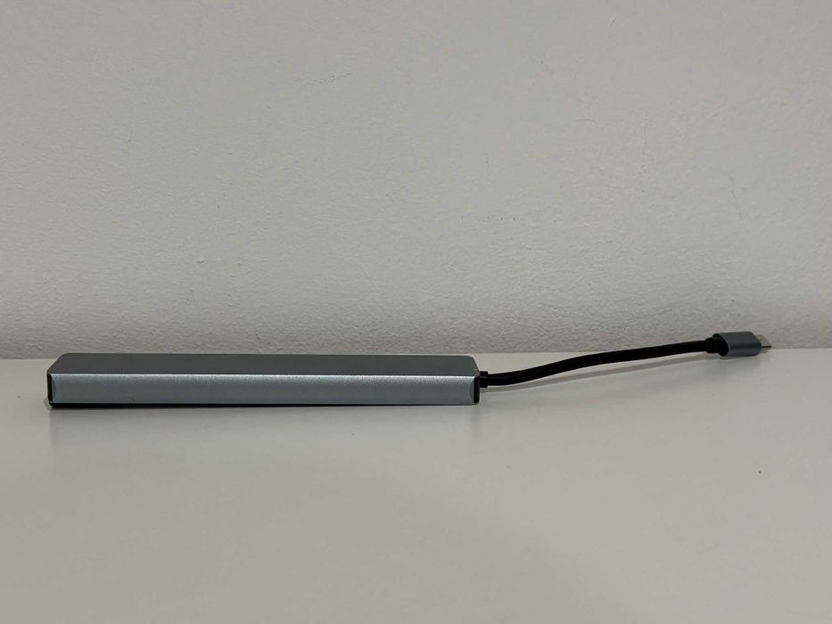Adaptor multi-port (8 porturi)