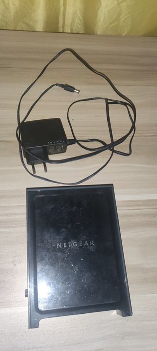 De vanzare router wireless Netgear sau TP-Link