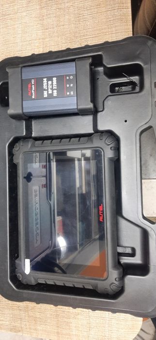 Продам диагностический сканер Autel Maxisys MS909