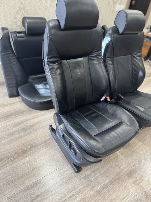 Салон е53 Ломайки