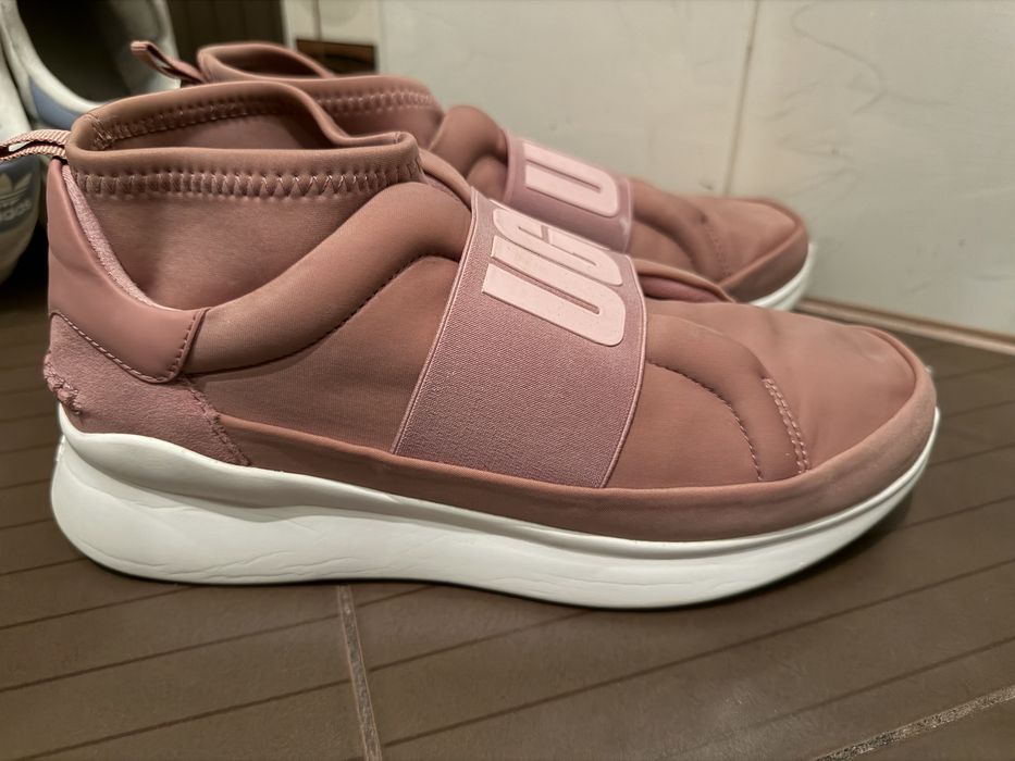 UGG кецове розови