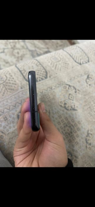 Samsung S22 256/8