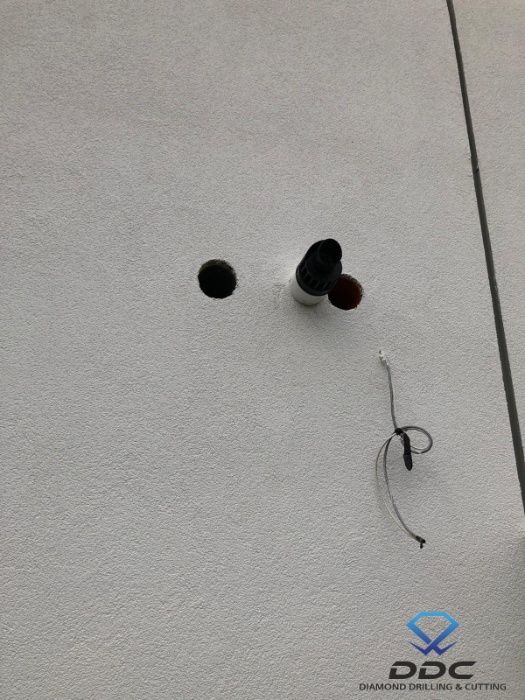 Carotare instalatii gauri gaura hota gaura centrala aer conditionat ae