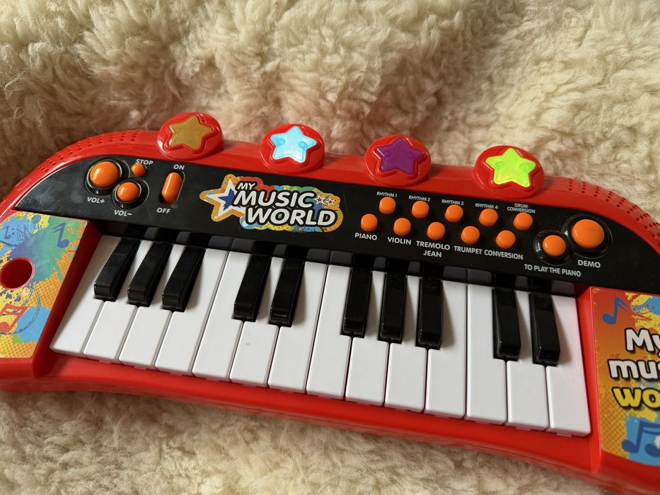 Orga electronica pentru copii