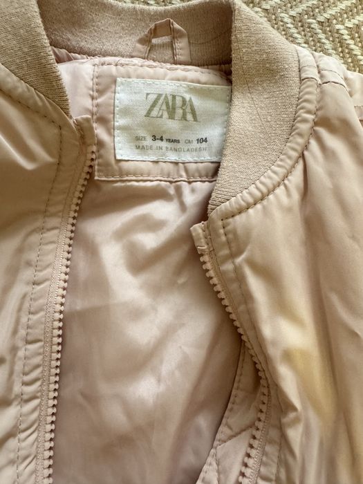 Куртки на девочку