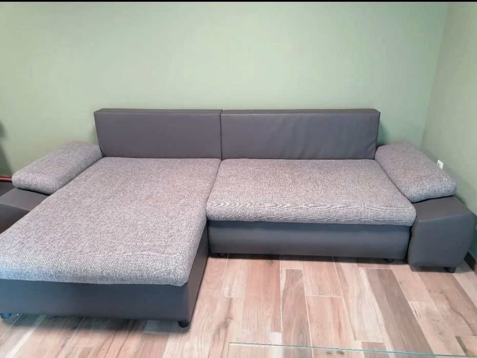Mobila și canapele