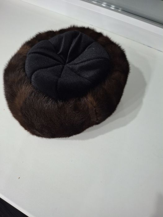 Пиджаки,шапка для мужчин