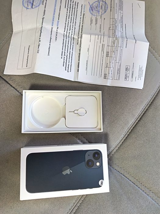 Продам телефон Айфон