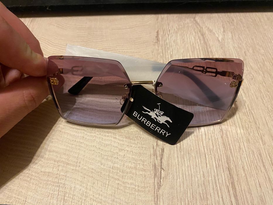 Слънчеви очила BURBERRY
