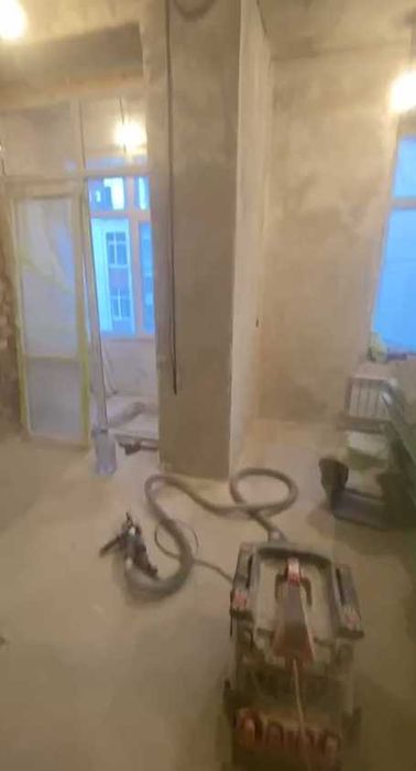 Демонтаж стен и полов