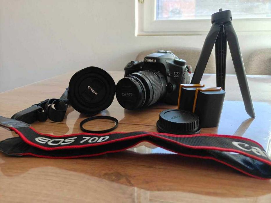 Kit Canon 70D + 50mm 1:1.8 STM -WIFI +Touchscreen + Ecran rotativ. Ideal pentru evenimente!