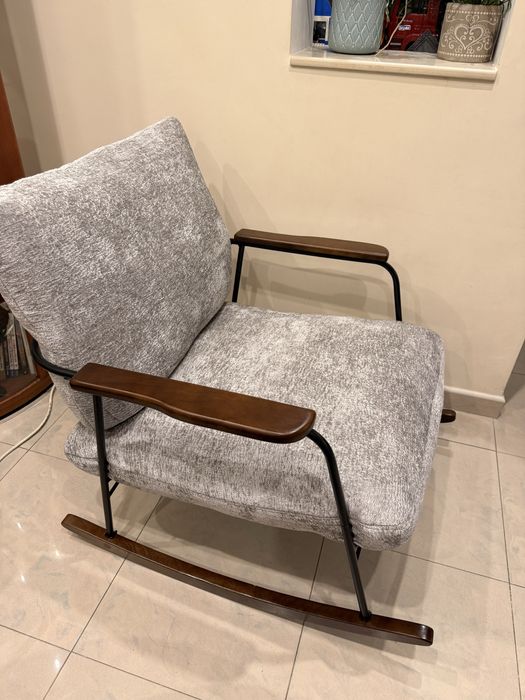 Висококачествен Люлеещ стол