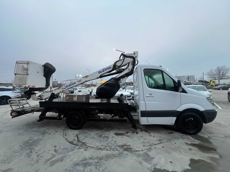 Mercedes Sprinter Nacela Scorpion 18E