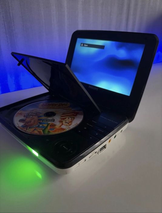 DVD Player portabil Phillips