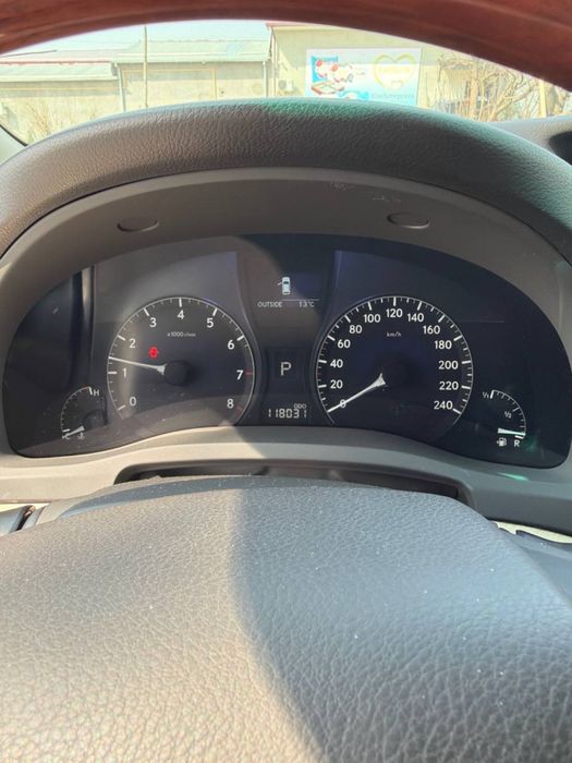 Продается lexus