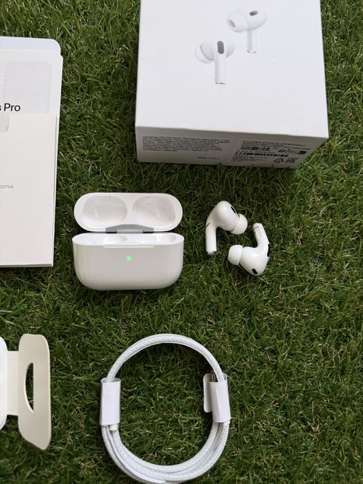 Apple AirPods Pro 2