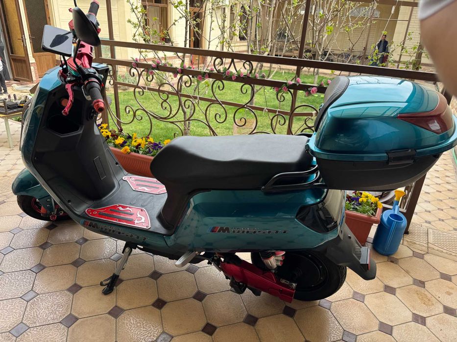 Электроскутер Wassat