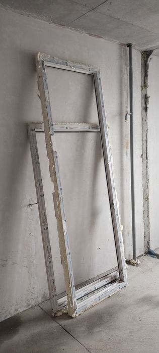 Есік терезе сатылады жаңа