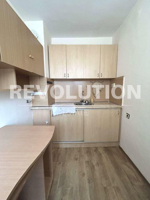 Дава се под наем Двустаен апартамент в Варна, Зимно кино Тракия - 63 кв.м за 398.82 € - Снимка #2