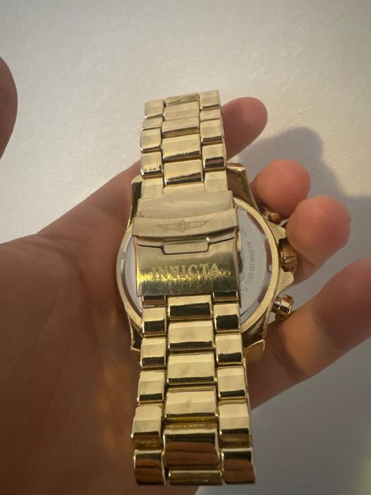 Vând ceas invicta reserve chronograph