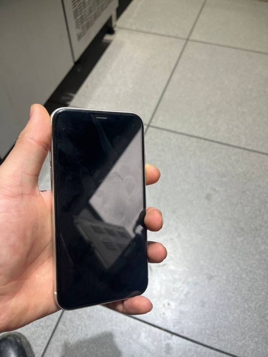 iPhone 11, 128гб 77%акум