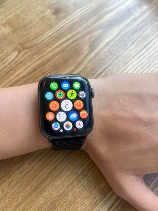 Apple watch SE-2 поколение Акб-100%