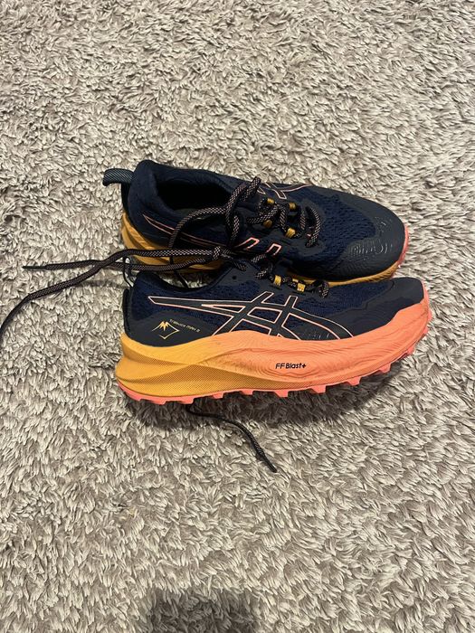 Asics Trabuco Max-оригинални маратонки