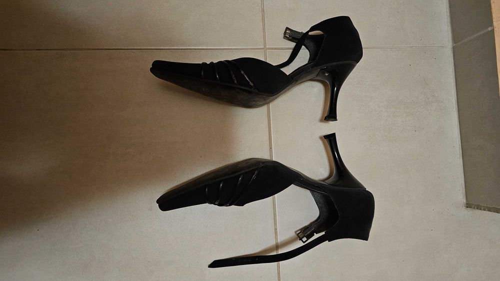 Дамски обувки по 10 лв