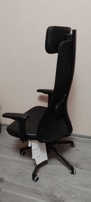 Офис стол jarvfjallet