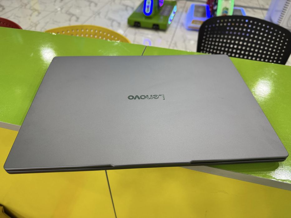 Lenova ide pad slim 3i